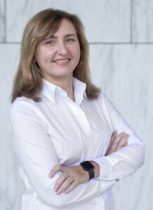 Gala Korniyenko_ Headshot